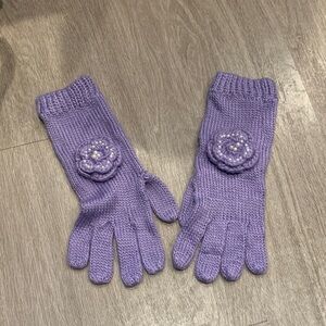 Purple Knit Ladies Gloves with Flower Detail